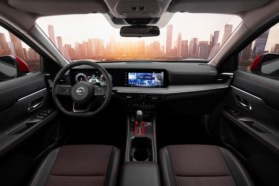 2025 nissan kicks interior