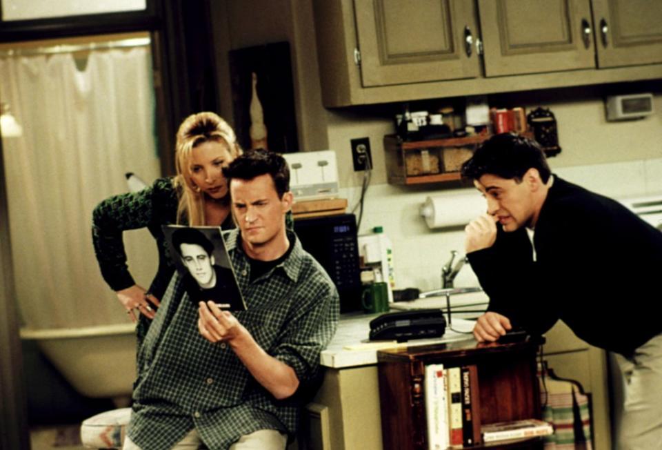 Kudrow, Perry, and LeBlanc in “Friends” ©NBC/Courtesy Everett Collection