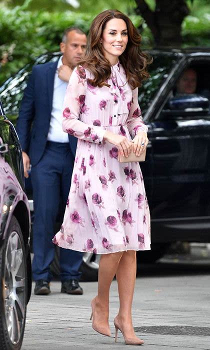 The Duchess of Cambridge is an English rose in pink for World Mental ...