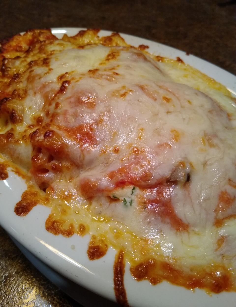 Casa D’Angelo’s Penne E. Formaggi is a baked dish of ricotta, Parmesan, provolone and mozzarella folded into pasta and served with homemade meat sauce.
