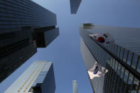 A Samsung flag flies outside the company's headquarters in Seoul, South Korea. (Photo by Chung Sung-Jun/Getty Images)