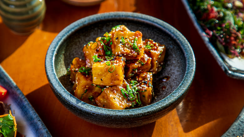 Fried and glazed tofu