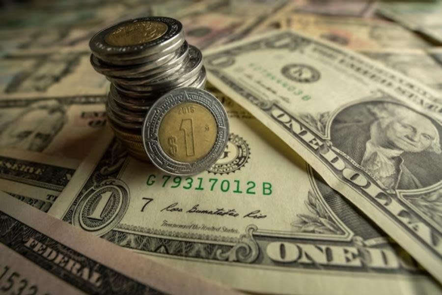 Peso se mantiene fuerte frente al dólar: cierra a 16.80 ¿Cuál es la razón?