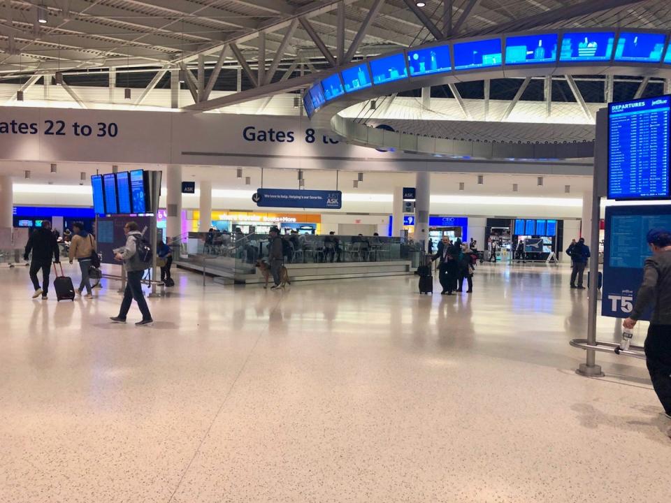 Jetblue flight during coronavirus terminal