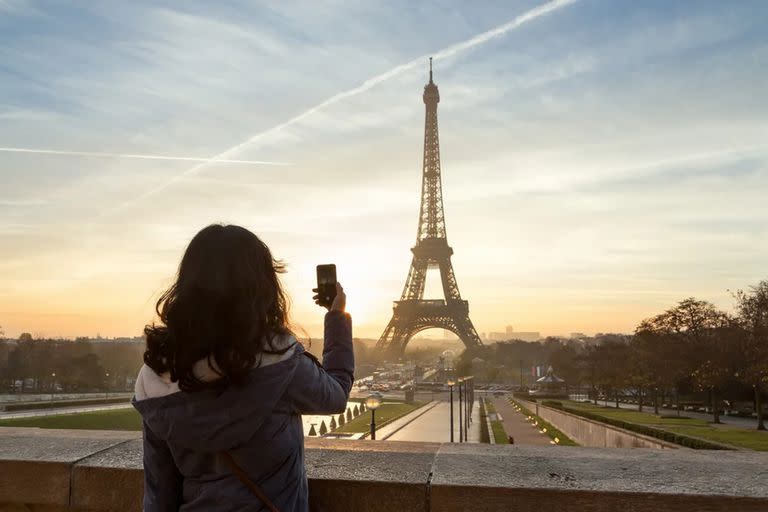 Google presentó en París nuevas funciones basadas en el uso de inteligencia artificial, que aprovechan las prestaciones de la cámara con la app Lens y con los servicios de navegación y traducción