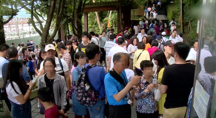 消費者出遊前還是多方比價，才不會吃悶虧。（圖／東森新聞）