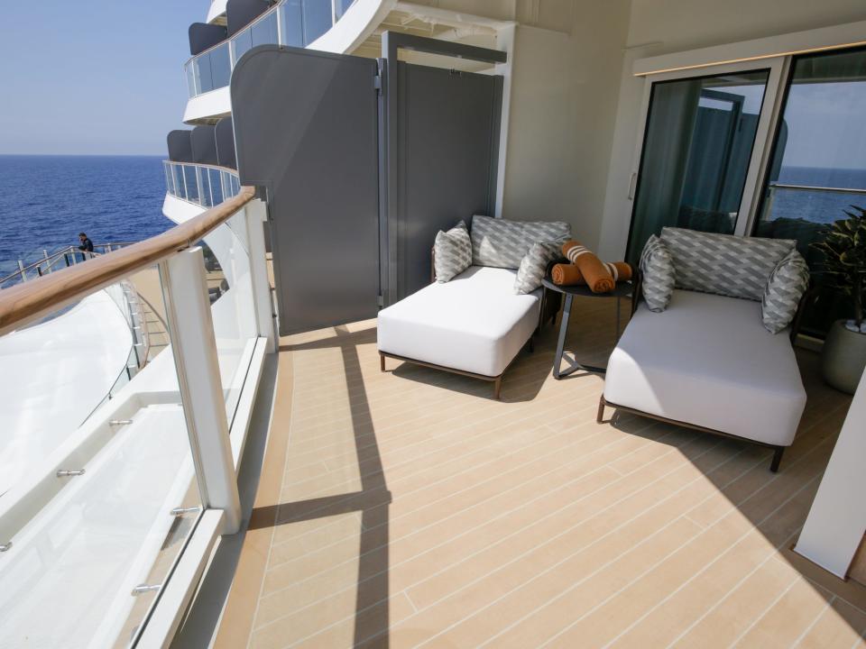 balcony lounge chairs of Silver Ray's Otium Suite