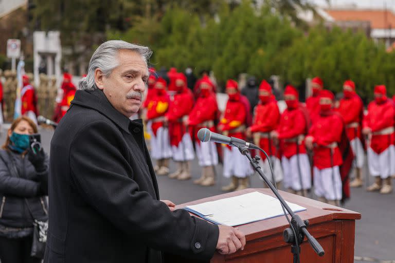 Según trascendió, el presidente Alberto Fernández quiere reunirse con integrantes de la cadena sobre cómo serán las medidas