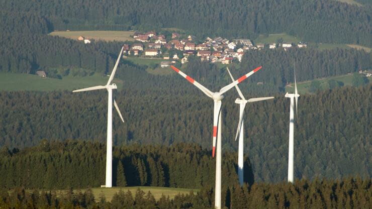 Widerstand von Anwohnern ist eines der großen Hindernisse für einen schnelleren Windkraft-Ausbau in Deutschland. Foto: dpa