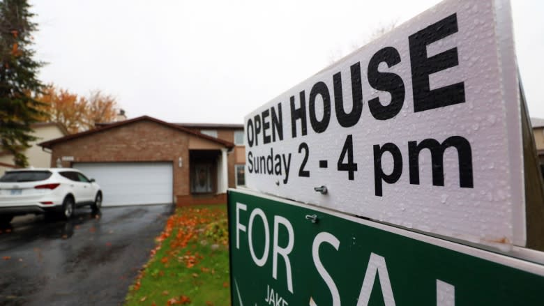 Mortgage brokers, home buyers concerned about new 'stress test' rules