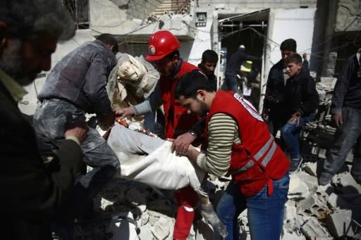 Air strikes batter rebels ahead of Syria ceasefire deadline