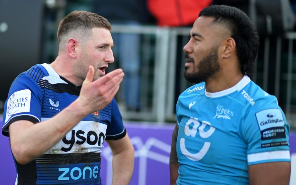 Manu Tuilagi chats with Finn Russell