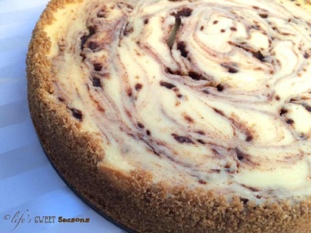 <p>Cinnamon roll meets cheesecake.</p><p><strong>Get the recipe:</strong><a href="https://lifessweetseasons.com/2015/02/02/cinnabon-cheesecake/" rel="nofollow noopener" target="_blank" data-ylk="slk:Cinnabon Cheesecake;elm:context_link;itc:0;sec:content-canvas" class="link rapid-noclick-resp">Cinnabon Cheesecake</a></p>