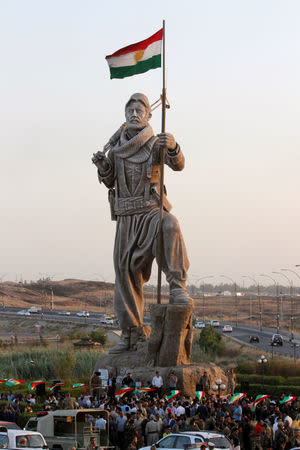 Newly unveiled statue in Kirkuk pays tribute to the Peshmerga, Iraqi Kurdistan's main fighting forces in Kirkuk, Iraq September 23, 2017. REUTERS/Ako Rasheed