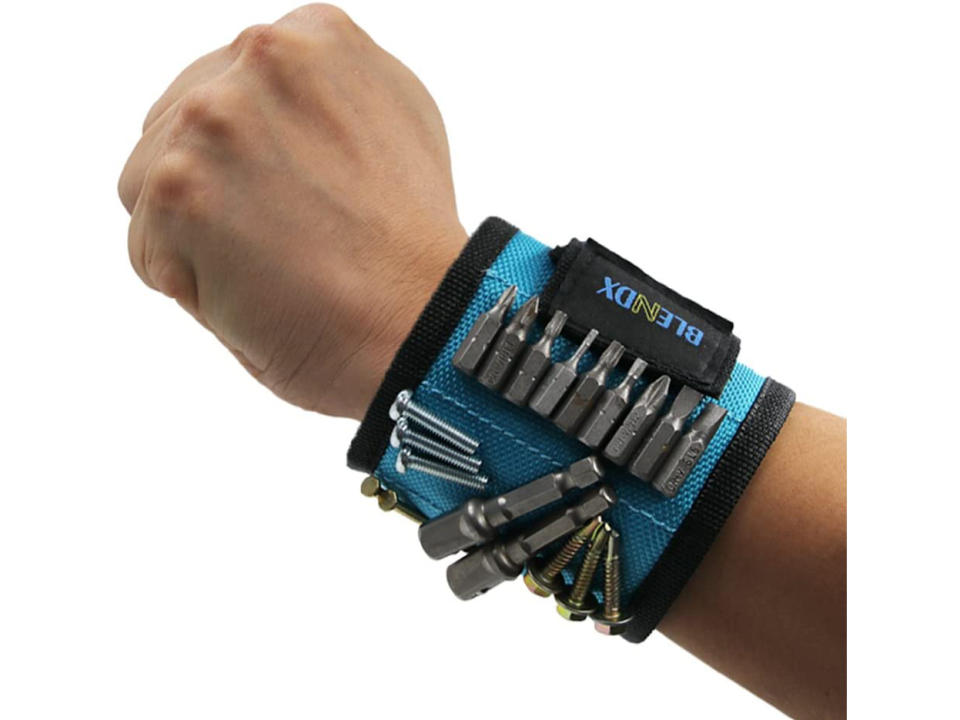 Blendx Magnetic Wristband