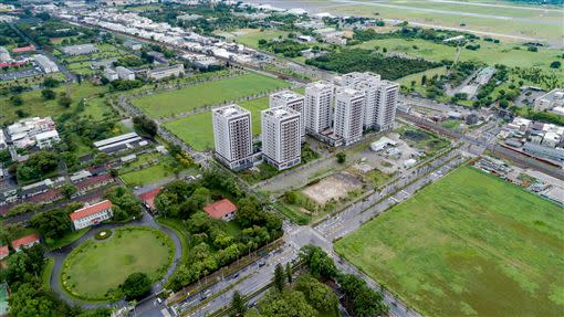 台南市府今年首波土地標售，繳出全壘打佳績。（圖／台南市地政局提供）