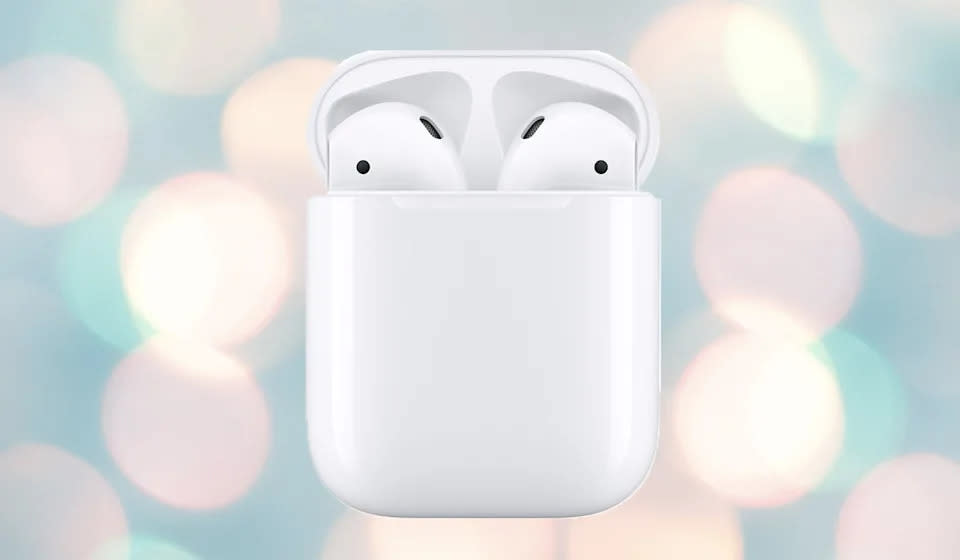 Si compras unos Apple AirPods, tus oídos y orejas te lo agradecerán. Tu bolsillo también lo hará gracias a estos precios en oferta (Foto: Apple).
