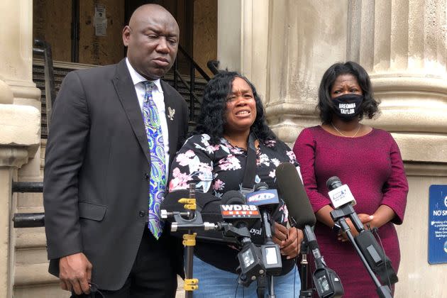 Tamika Palmer, the mother of Breonna Taylor, addresses the media in Louisville, Kentucky, on Aug. 13, 2020. Louisville agreed to pay Palmer several million dollars and institute police reforms as part of a settlement with Taylor’s family.  (Photo: AP Photo/Dylan Lovan, File)