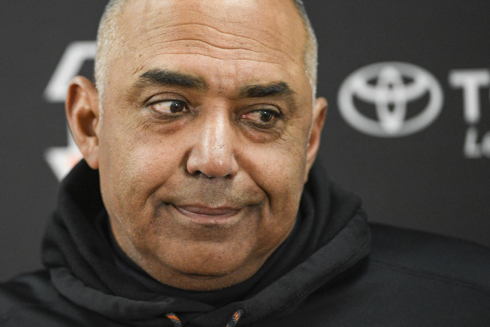 Cincinnati Bengals head coach Marvin Lewis signed a two-year contract to remain with the team. (AP)