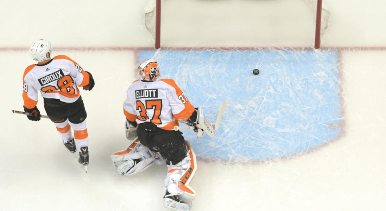 The Philadelphia Flyers are already in serious trouble. (Justin Berl/Getty Images)