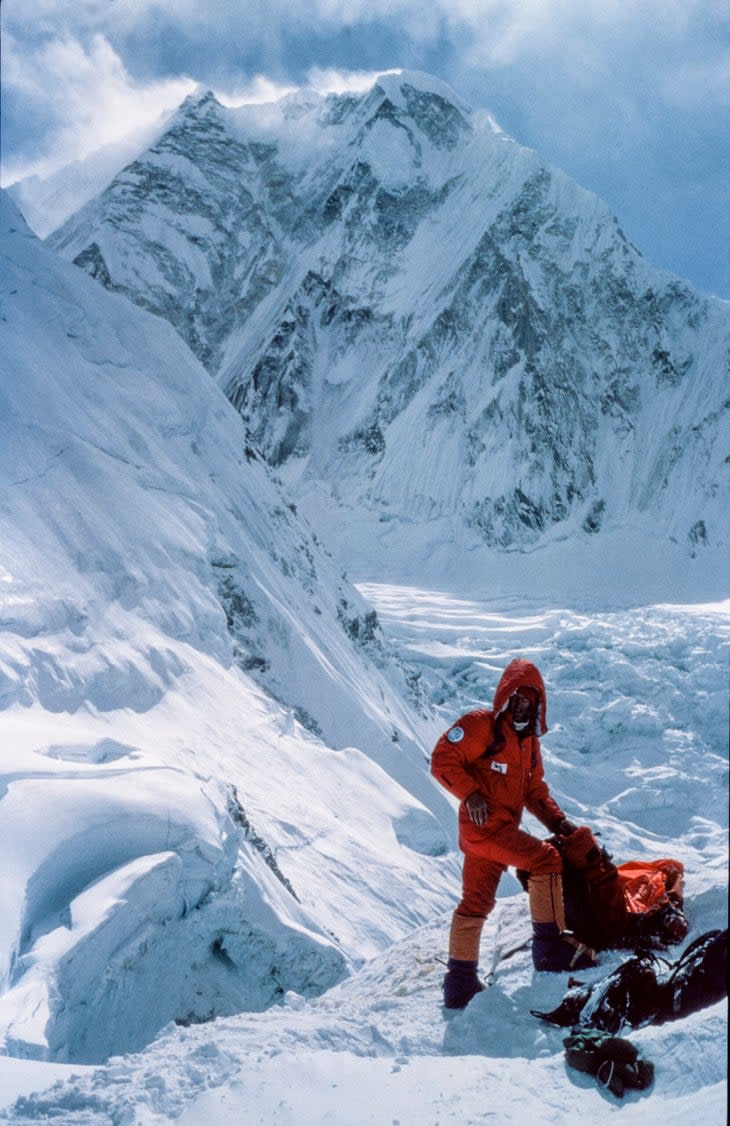 <span class="article__caption">Aid Burgess on Everest in winter, 1979. (Photo: Brian Hall)</span>