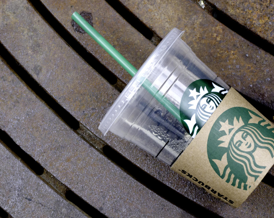 A woman in Utah found cleaning tablets at the bottom of her Starbucks drink. (Photo: Getty Images)