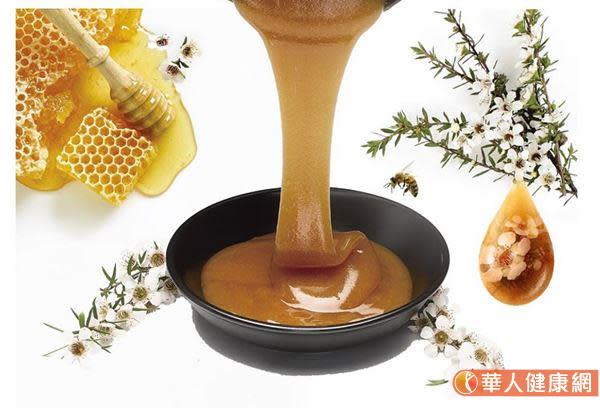 以進口的天然蜂蜜來說，100%純天然蜂蜜本身具有天然的抗氧化能力，以及天然防腐效果，因此純天然的蜂蜜並無所謂的保存期限，即使過了賞味期，只要依照建議保存方式保存，還是可以食用。