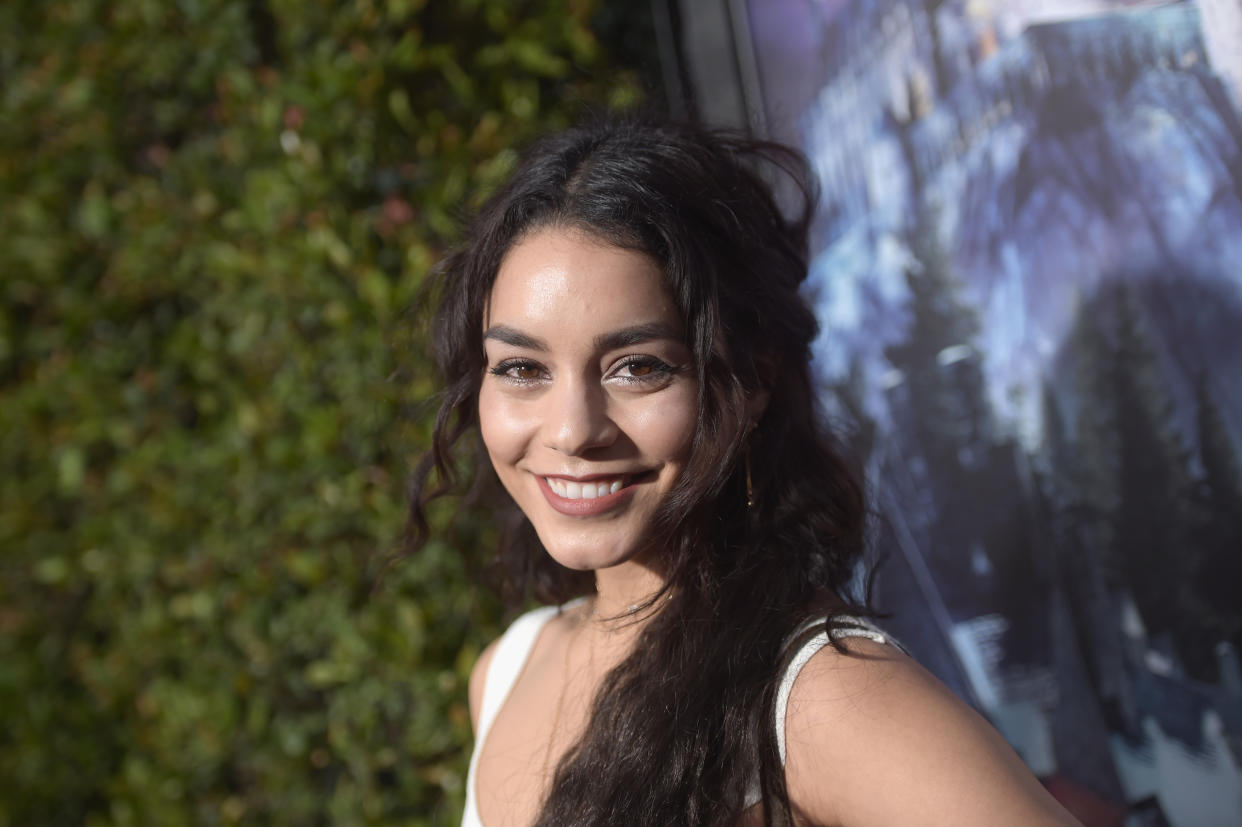 Vanessa Hudgens just cut her hair even shorter