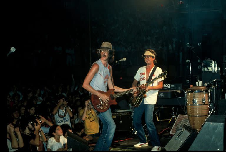 Charly García y David Lebón, en Serú Girán, a 40 años de No llores por mí, Argentina, el documental que retrata los últimos shows de la gran banda del rock argentino