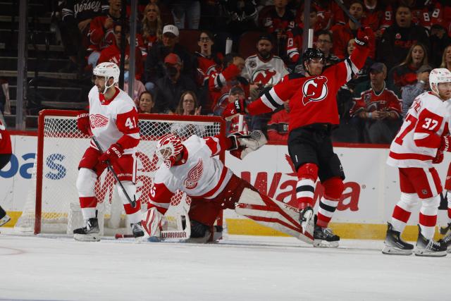 Red Wings edged by Devils in season-opener 4-3 