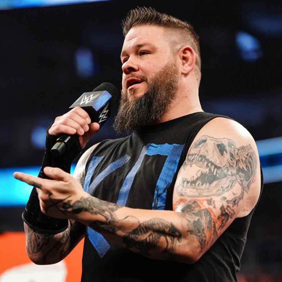 wwe kevin owens