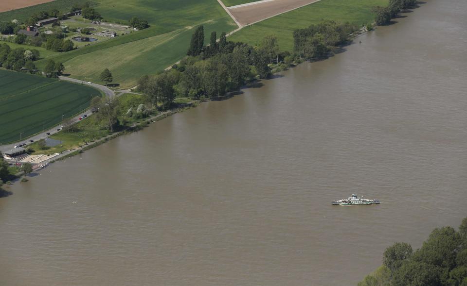 Vista aérea del Rin (REUTERS/Wolfgang Rattay).