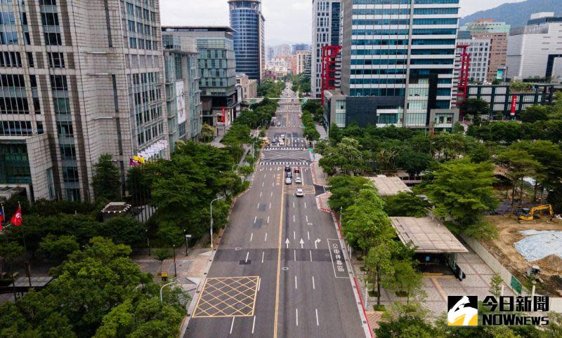 ▲沈政男在臉書提到，台灣現在的三級警戒就已足夠遏止社區傳播，就算提升至四級，「封城，也封不了打麻將！」（示意圖／記者葉政勳攝，2021.5.22）