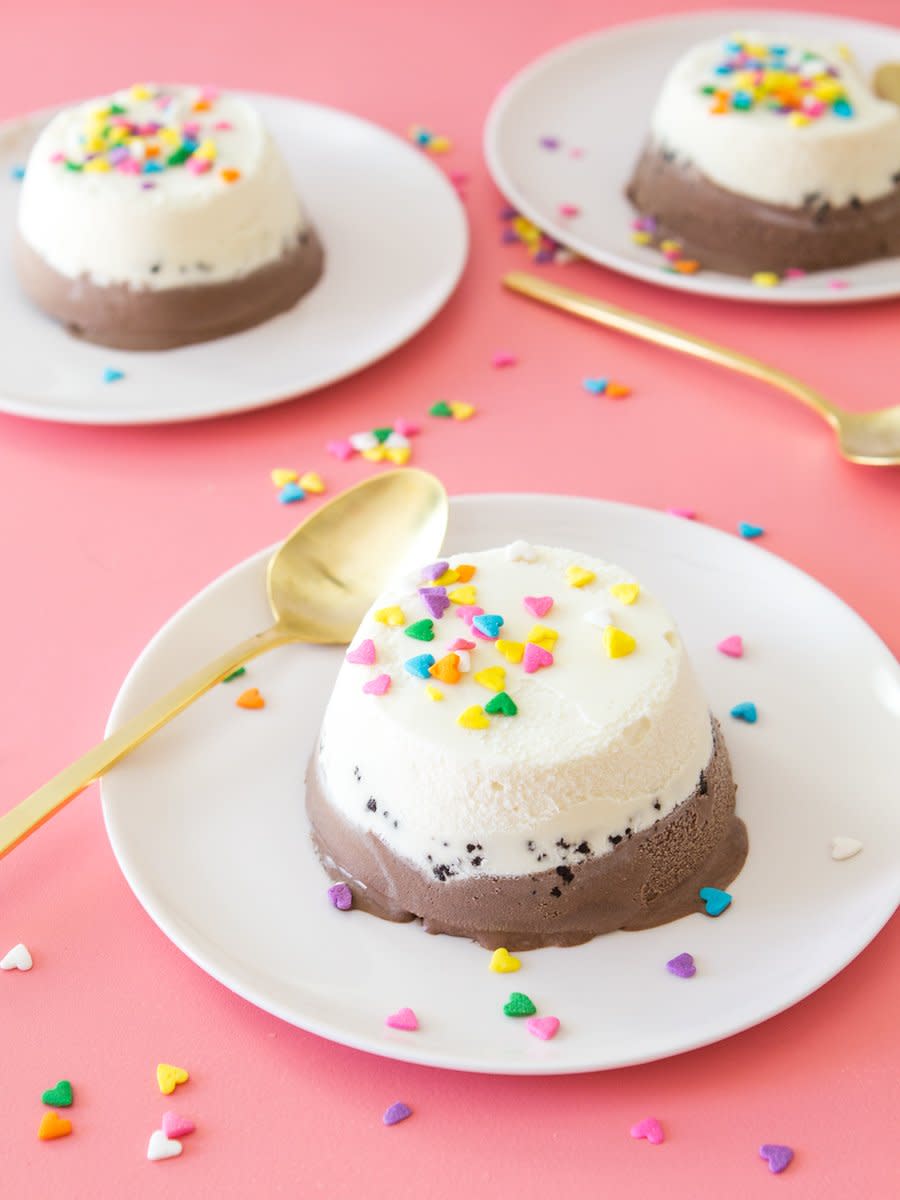 Individual Ice Cream Cakes