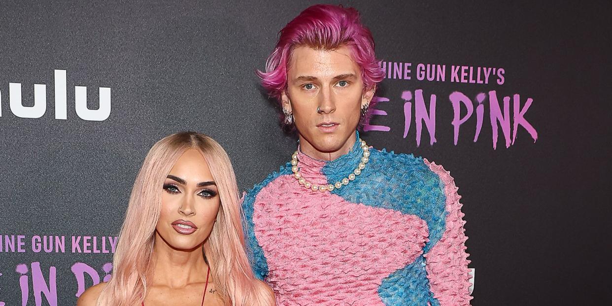 megan fox shuts down machine gun kelly break up rumours in most megan fox way