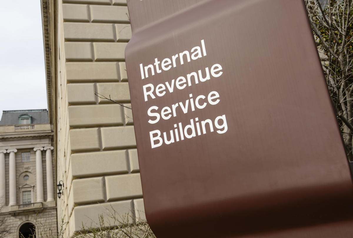 #IRS finally provides late guidance on state stimulus checks [Video]