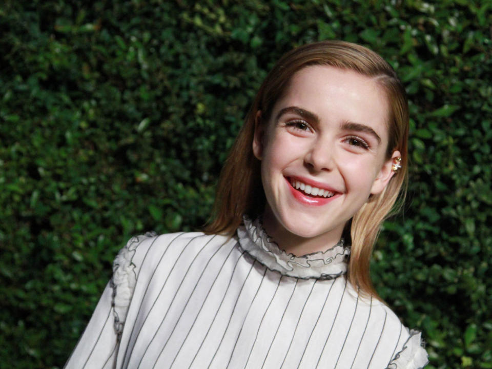 2008 schaff es Kiernan Shipka erstmals auf die große Leinwand. Ihr Kino-Debüt feiert die mittlerweile 18-Jährige mit dem Streifen "Low Learning", und zwar an der Seite von Eva Longoria und Jason Biggs. (Bild-Copyright: Matt Baron/REX/Shutterstock)