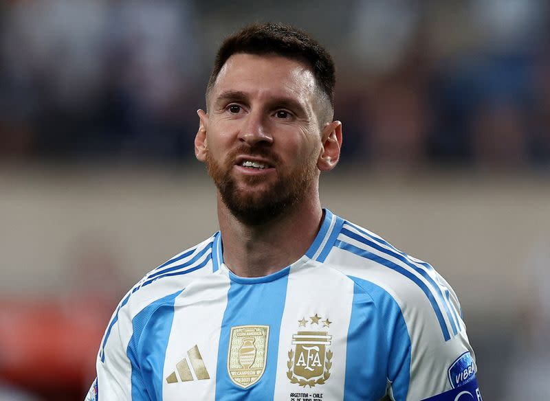 Foto de archivo del capitan de Argentina Lionel Messi durante el partido con Chile