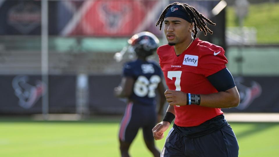 <div>HOUSTON, TX - JULY 26: Houston Texans quarterback C.J. Stroud (7) makes his way across the field during day 1 of the Texans Training Camp at Houston Methodist Training Center on July 26, 2023, in Houston, Texas. (Photo by Ken Murray/Icon Sportswire via Getty Images)</div>