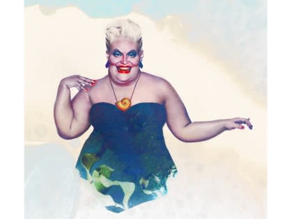 Ursula the sea witch from "The Little Mermaid" was based on the actor/drag queen Divine. We can see the resemblance!