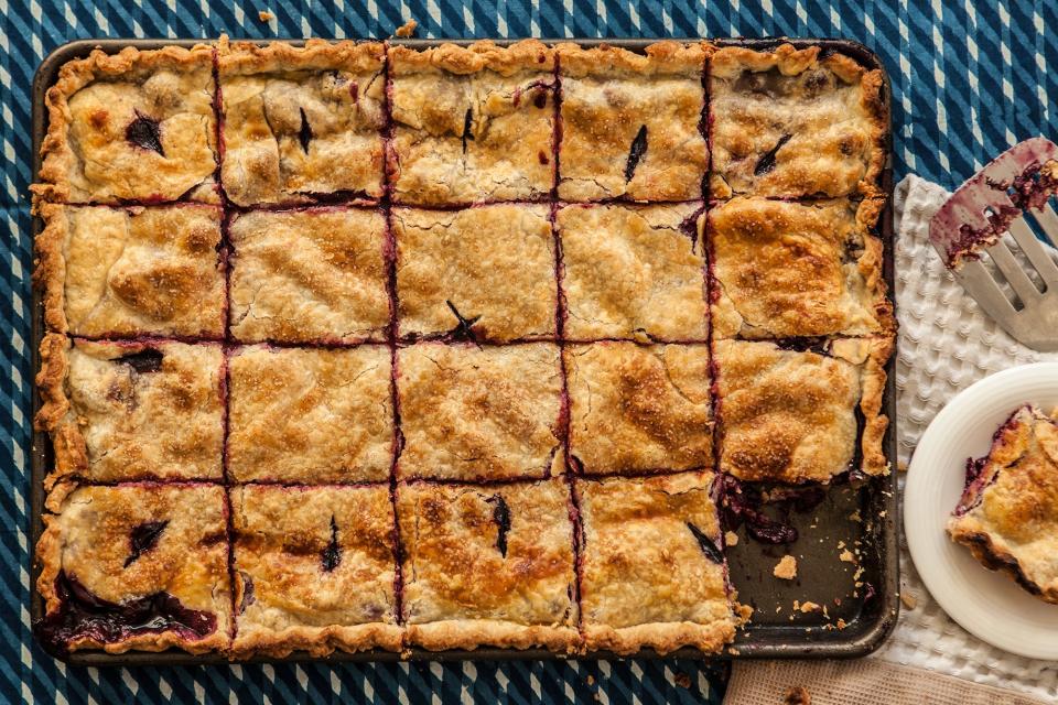 Blueberry Peach Slab Pie