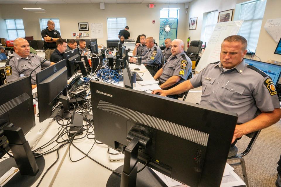 PA State Troopers, US Border Patrol, Chester County Emergency Management, and FBI collaborate on the intergovernmental manhunt for Danelo Cavalcante (© Copyright The Philadelphia Inquirer 2023)