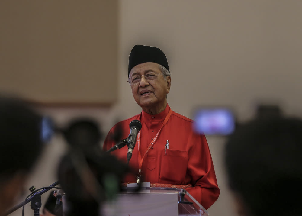 Parti Pribumi Bersatu Malaysia (PPBM) chairman Tun Dr Mahathir Mohamad speaks during Bersatu special assembly, at Malaysia Exposition Park Serdang (MAEPS), Serdang July 20, 2019. — Picture by Firdaus Latif