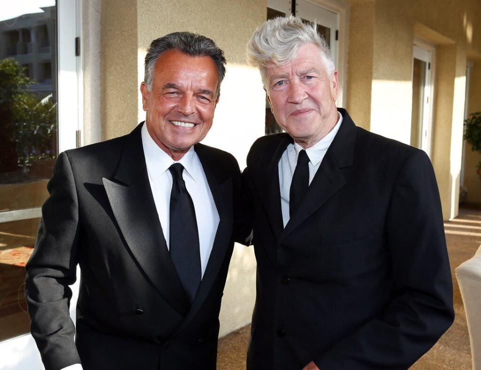 From left, actor Ray Wise and artist David Lynch pose as the Orange County Museum of Art honors legendary Filmmaker and Visual Artist David Lynch during the 2013 Art of Dining held at the Balboa Bay Resort on Friday, May 17, 2013, in Newport Beach, Calif. (Photo by Ryan Miller/Invision/AP)
