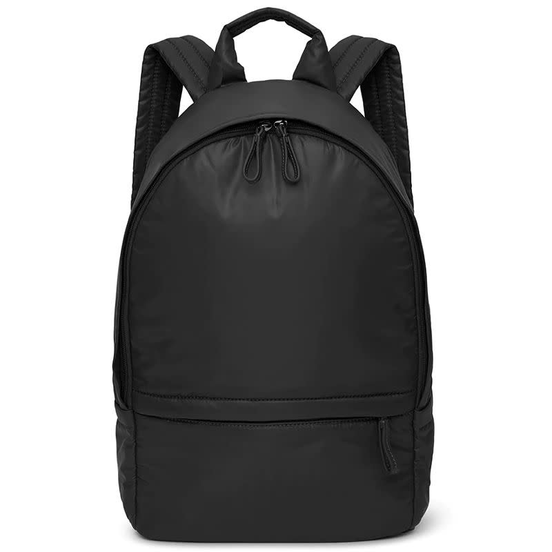 <p><a href="https://go.redirectingat.com?id=74968X1596630&url=https%3A%2F%2Fcaraasport.com%2Fcollections%2Fbackpacks%2Fproducts%2Fstratus%3Fvariant%3D43470610185&sref=https%3A%2F%2Fwww.esquire.com%2Fstyle%2Fmens-accessories%2Fadvice%2Fg3286%2Fbest-backpacks-for-men%2F" rel="nofollow noopener" target="_blank" data-ylk="slk:Shop Now;elm:context_link;itc:0;sec:content-canvas" class="link ">Shop Now</a></p><p>Stratus Backpack</p><p>caraasport.com</p><p>$188.00</p>