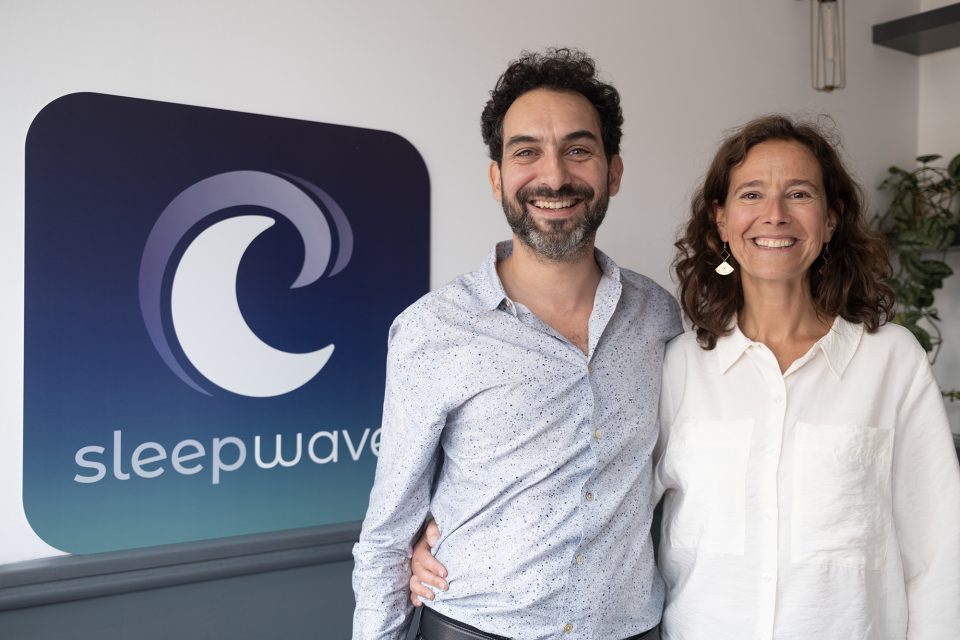Sleepwave CEO and founder Jules Goldberg with inspirational wife Vanessa. Photo: Sleepwave