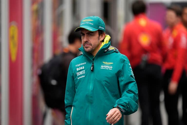 Fernando Alonso confirmó la extensión de su vínculo con Aston Martin