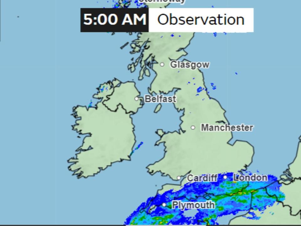 Early morning: Southern England will see heavy rains with areas in dark blue experiencing less than 0.5mm per hour drizzle, while regions in light blue and turquoise can see rainfall up to 0.5-1 and 1-2mm per hour. Some coastal areas in green can see heavy rain up to 4mm per hour (Met Office)