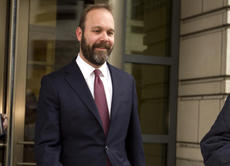 Rick Gates leaves federal court in Washington, D.C., in February 2018. His book &ldquo;Wicked Game: An Insider&rsquo;s Story on How Trump Won, Mueller Failed, and America Lost,&rdquo; is set to be released in October. (Photo: ASSOCIATED PRESS)