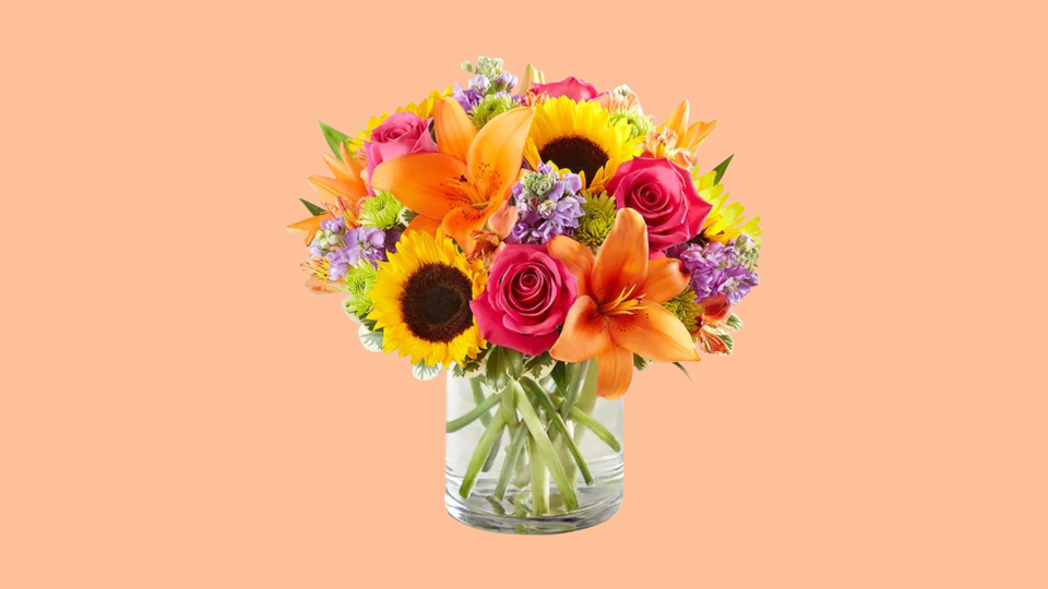 30 best gifts for a 30th birthday: Flower Bouquet